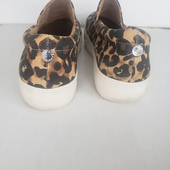 Steve Madden Womens Slip On Shoes Cheetah Leopard Print Size 8.5M Used - Picture 7 of 11
